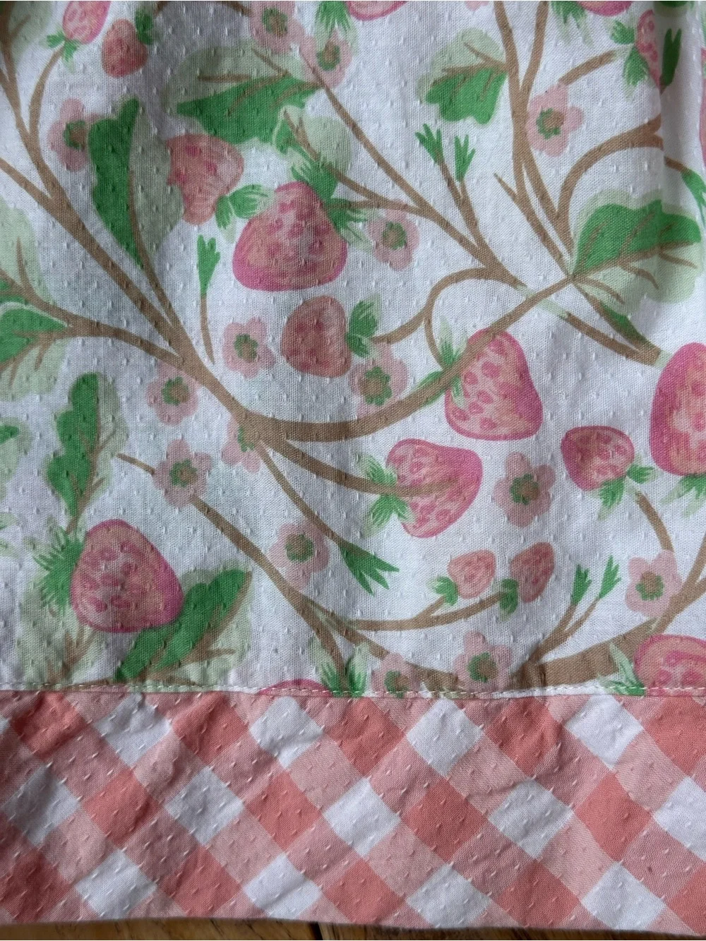 Cupcakes and Cashmere Strawberry Print Sundress size 5